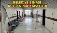 DEPREM CUMAYERİ KAMU BİNALARINDA HASARA YOL AÇTI