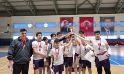 OKUL SPORLARI FUTSAL HEYECANI SONA ERDİ