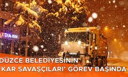 ŞEHİR MERKEZİNDE KARLA MÜCADELE ÇALIŞMALARI DEVAM EDİYOR