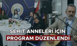 ŞARKICI YAVUZ BİNGÖL ETKİNLİĞE RENK KATTI