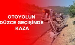TAKLA ATAN OTOMOBİLDEKİ 4 KİŞİ YARALANDI