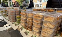 ELDE EDİLECEK TÜM GELİR MAZLUM GAZZE HALKINA GÖNDERİLECEK