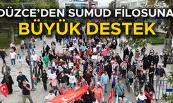 YÜZLERCE KİŞİ FİLİSTİN İÇİN YÜRÜDÜ