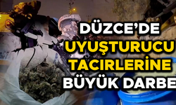 ÇOK SAYIDA SOKAK SATICISI YAKALANDI