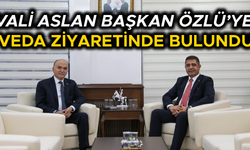 BAŞKAN ÖZLÜ DÜZCE’YE HİZMETLERİNDEN ÖTÜRÜ KENDİSİNE TEŞEKKÜR ETTİ