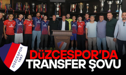 10 YENİ FUTBOLCU DÜZCESPOR’A İMZA ATTI