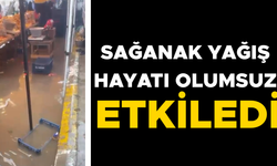 CUMAYERİ’NDE PAZARYERİNİ SU BASTI