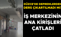 SIVA VE BETON PARÇALARI YERLERE DÖKÜLÜYOR
