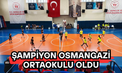 BAYRAM COŞKUSU VOLEYBOLLA YAŞANDI