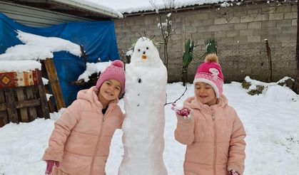 DÜZCE'NİN EĞLENCELİ KAR MANZARALARI