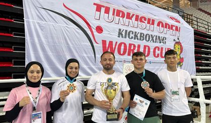 KİCK BOKS DÜNYA KUPASI’NDA DÜZCELİ SPORCULARDAN 3 MADALYA