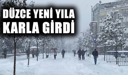 KAR KALINLIĞI KENT MERKEZİNDE 10 SANTİMETREYE ULAŞTI