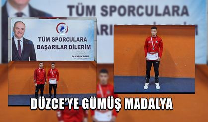 TÜRKİYE GÜREŞ ŞAMPİYONASI’NDA İKİNCİ OLDU