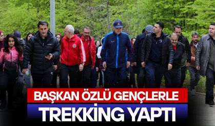 DOĞA SENİ ÇAĞIRIYOR YÜRÜYÜŞÜNDE GENÇLERE YOL GÖSTEREN ÖĞÜTLER