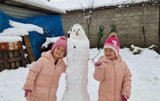 DÜZCE'NİN EĞLENCELİ KAR MANZARALARI