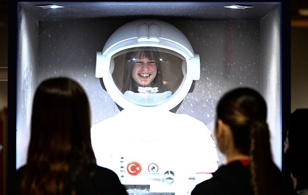 DÜZCE BİLİM MERKEZİ, 2 YILDA 32 BİNDEN FAZLA ÖĞRENCİYİ AĞIRLADI