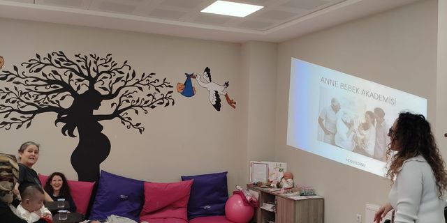 BEBEK AKADEMİSİ EĞİTİMLERİ DEVAM EDİYOR