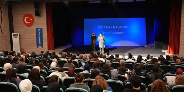 “FİRAVUNLA YÜZ YÜZE” DÜZCE’DE SAHNELENDİ