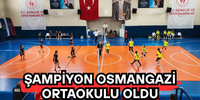 BAYRAM COŞKUSU VOLEYBOLLA YAŞANDI