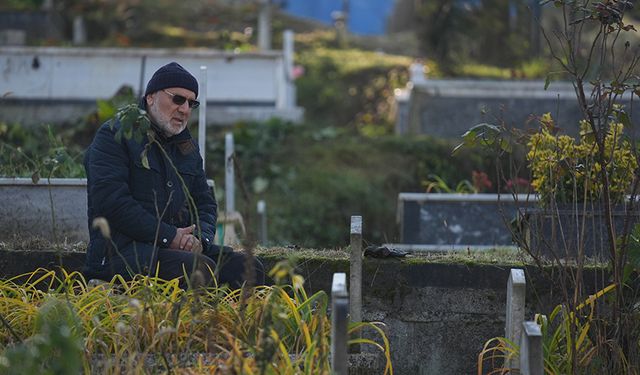 “ARTIK DEPREMLE YAŞAMAYA ALIŞACAĞIZ”