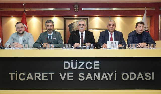 “DÜZCE İHRACATTA BÜYÜMEYE DEVAM EDİYOR”