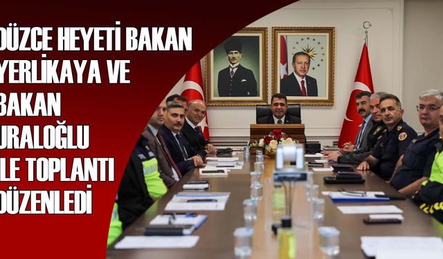 DÜZCE’DEKİ TRAFİK LEVHALARI SADELEŞTİRİLECEK…