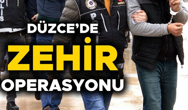 3 TORBACI UYUŞTURUCU SATARKEN SUÇÜSTÜ YAKALANDI