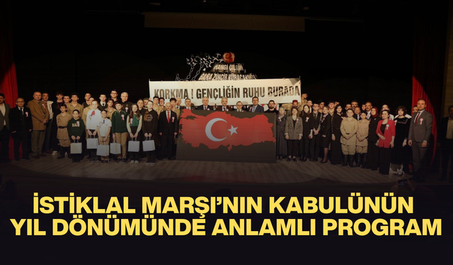 TİYATRO GÖSTERİSİ BÜYÜK BEĞENİ TOPLADI