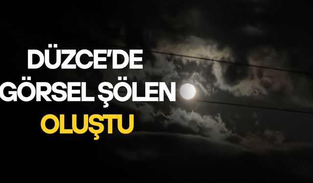 ŞİMŞEKLERİN ARDINDAN ÇIKAN DOLUNAY GÖRENLERİ MEST ETTİ
