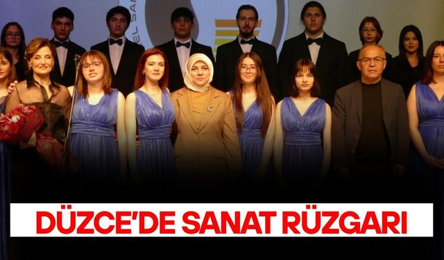 GÜZEL SANATLAR LİSESİ ÖĞRENCİLERİNDEN SERGİ VE ÇOK SESLİ KORO GÖSTERİSİ