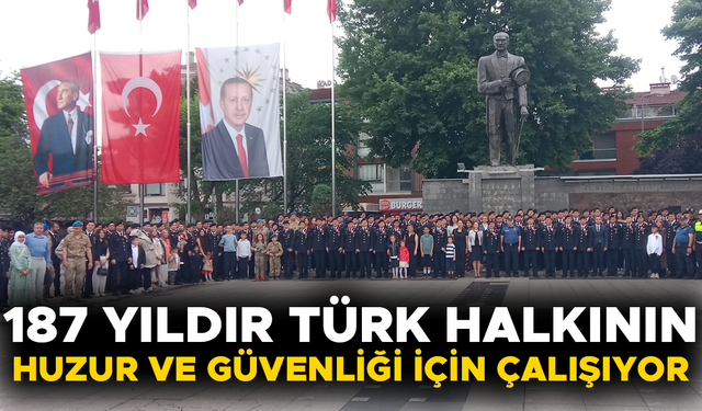DÜZCE’DE KUTLAMA TÖRENİ DÜZENLENDİ