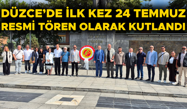 ÇGCD BASIN BAYRAMI NEDENİYLE ANITPARK’A ÇELENK SUNDU