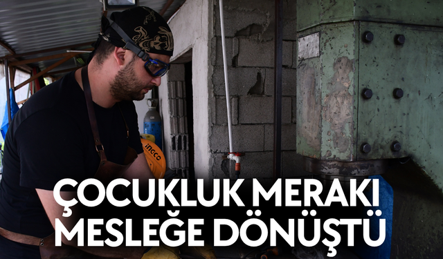 DÜZCE'DE GELENEKSEL BIÇAKÇILIĞI YAŞATIYOR