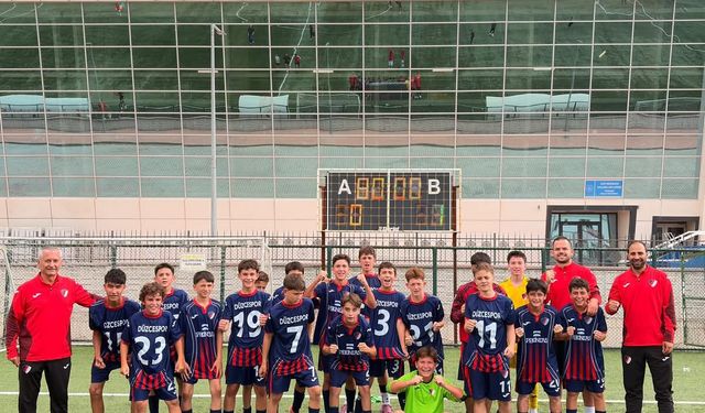 DÜZCESPOR U-14 SEZONA GALİBİYETLE BAŞLADI