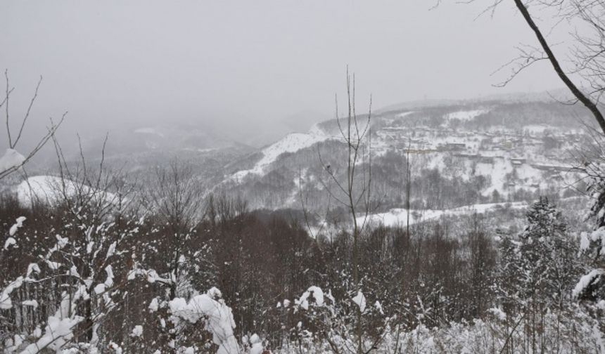 BOLU DAĞIN'DAN KAR MANZARALARI