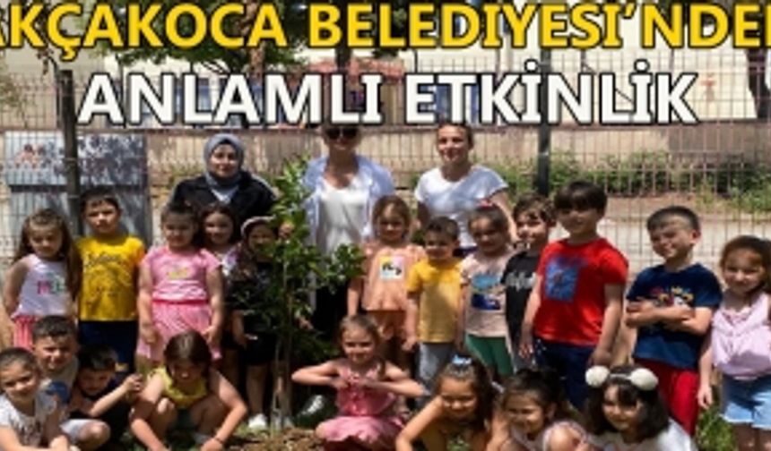 ÇOCUKLARLA BERABER FİDAN DİKİLDİ