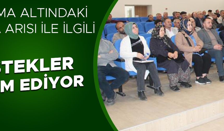 İLÇEDE BİLGİLENDİRME TOPLANTISI DÜZENLENDİ