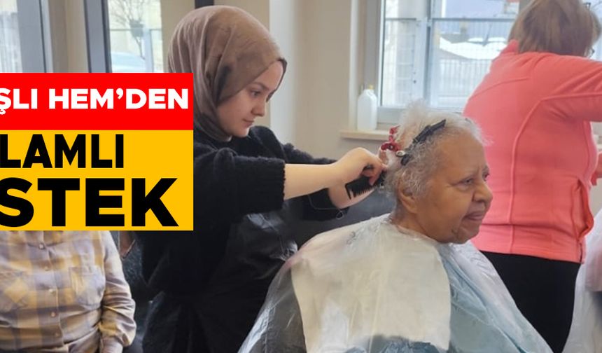 HUZUREVİNDE GÖNÜLLERİ FETHETTİLER