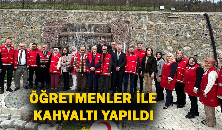 DÜZCE KIZILAY ŞUBESİ'NDEN KAHVALTI PROGRAMI