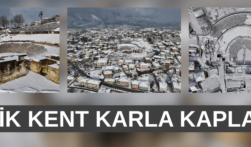 GEÇMİŞLE BUGÜNÜ BİR ARAYA GETİREN GÖRSEL ŞÖLEN