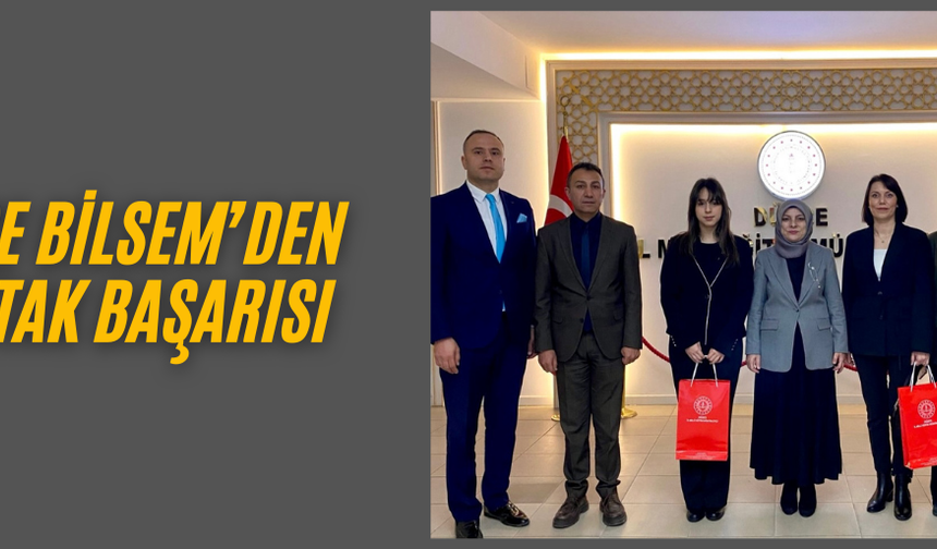 İL MÜDÜRÜ ÖZER BAŞARILI ÖĞRENCİYİ TEBRİK