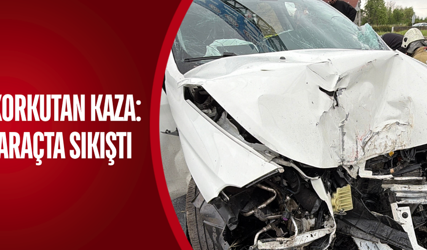 OTOMOBİL EDS TABELASINA ÇARPTI
