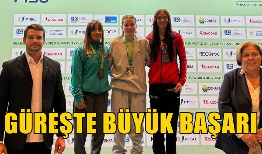 DÜ ÖĞRENCİSİ ZERDA DEMİR DÜNYA İKİNCİSİ OLDU
