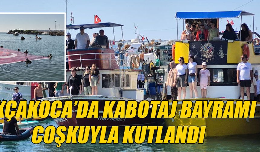 DEV TÜRK BAYRAĞI VE DALGIÇLARDAN ANLAMLI GÖSTERİ