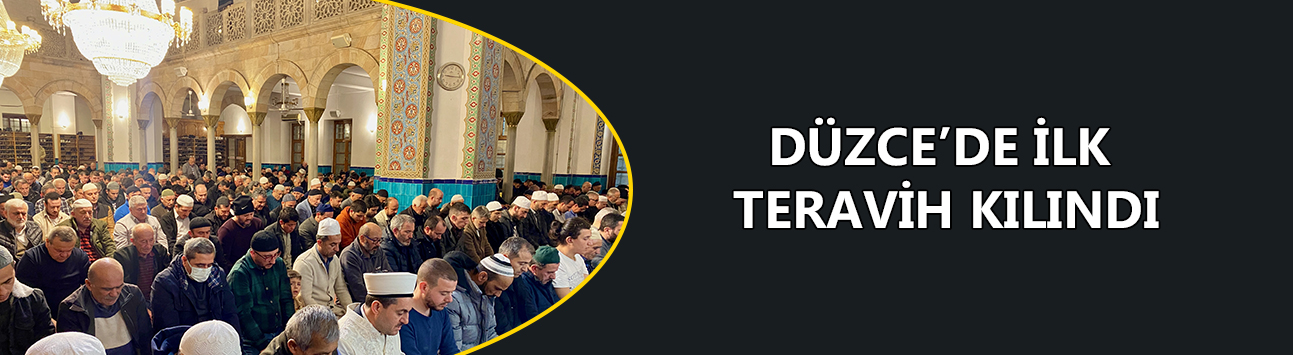 MÜSLÜMANLAR CAMİLERE AKIN ETTİ
