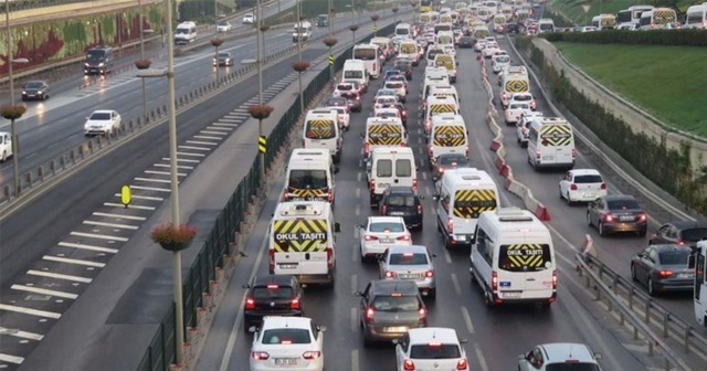 Istanbul Da Okul Trafigi Yogunlugu 1505715779