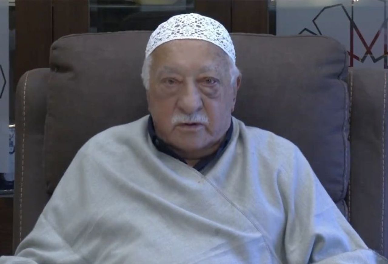 Feto Elebasi Fethullah Gulen Son Halini Teror Orgutu Uyeleri Paylasti Yuzundeki Sislik Dikkat Cekti 17266559452098 2