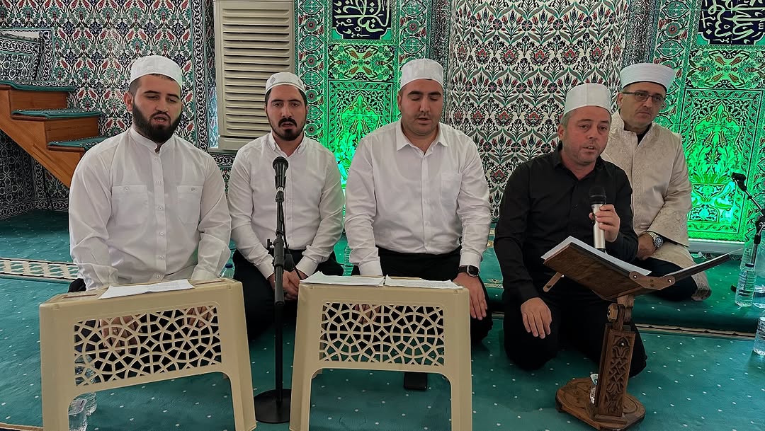 Gölyaka Merkez Camii’nde ‘Üç Ayları Karşılama Programı’ Düzenlendi.gölyaka İlçe Müftülüğü Tarafından Erken Ve Kadınlara Yönelik “Üç Ayları Karşılama Programı” Düzenlendi.din Görevlilerinin Hazırlayıp Sundu (12)