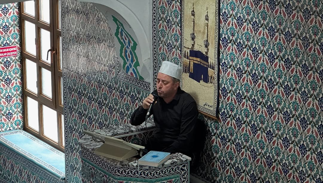 Gölyaka Merkez Camii’nde ‘Üç Ayları Karşılama Programı’ Düzenlendi.gölyaka İlçe Müftülüğü Tarafından Erken Ve Kadınlara Yönelik “Üç Ayları Karşılama Programı” Düzenlendi.din Görevlilerinin Hazırlayıp Sunduğ (2)