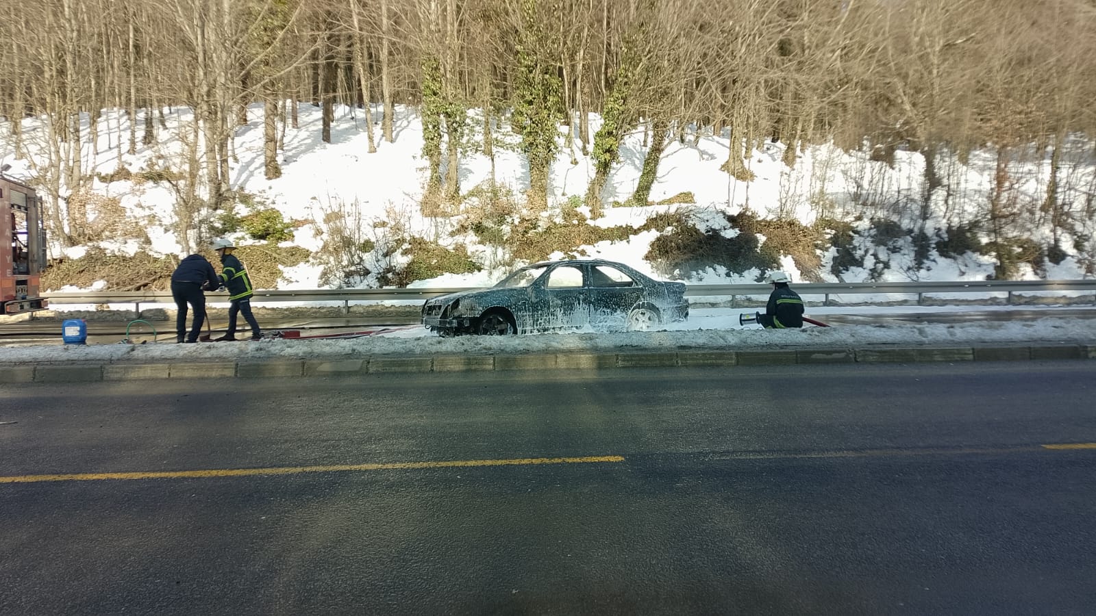 08341Edf 4A44 4Efb 9E9D 21A344F4E126